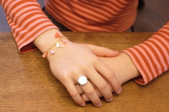 communiejuweeltje armbandje met flosje en ring juweel communie