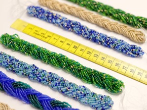 snoeren vintage rocailles_seed beads_zahia kralen juwelen maken